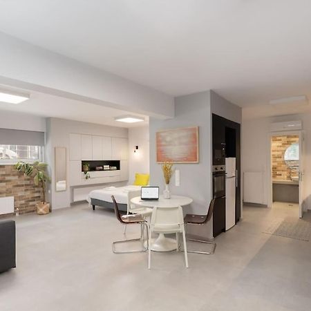 Stylish Studio Downtown Athena Bagian luar foto