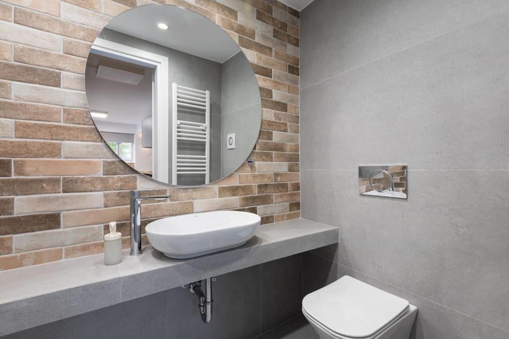 Stylish Studio Downtown Athena Bagian luar foto